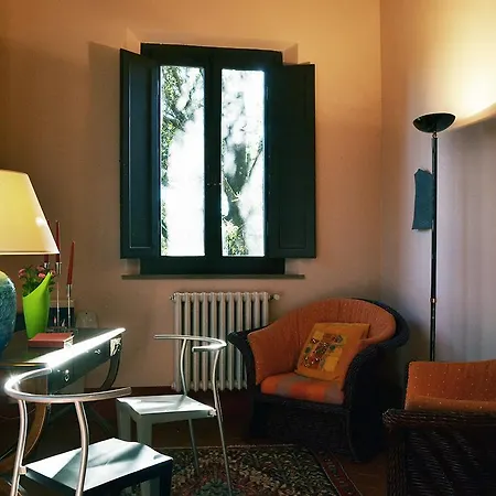Sangiovese, Casa Con Piscina Tra Vigne E Tartufi *