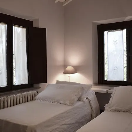 Sangiovese, Casa Con Piscina Tra Vigne E Tartufi * San Miniato
